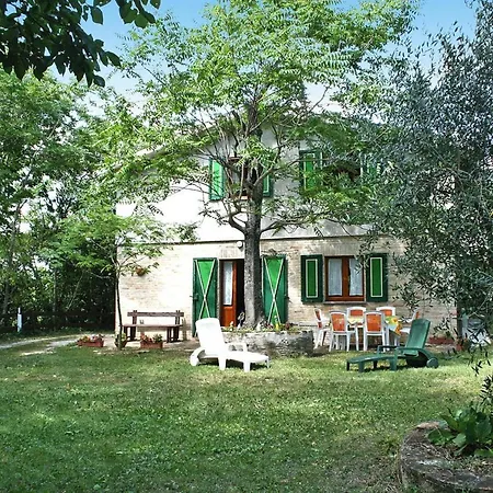 Dei Pavoni, Montemaggiore With Private Pool Holiday home *