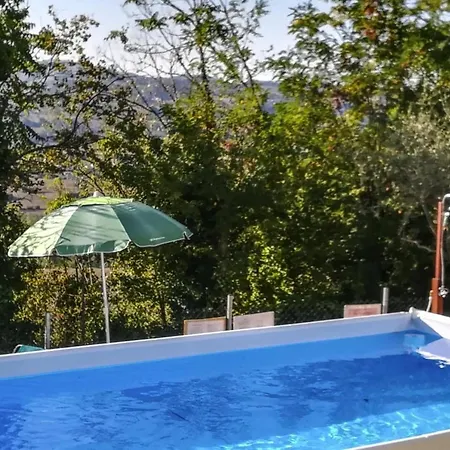 Dei Pavoni, Montemaggiore With Private Pool Holiday home *